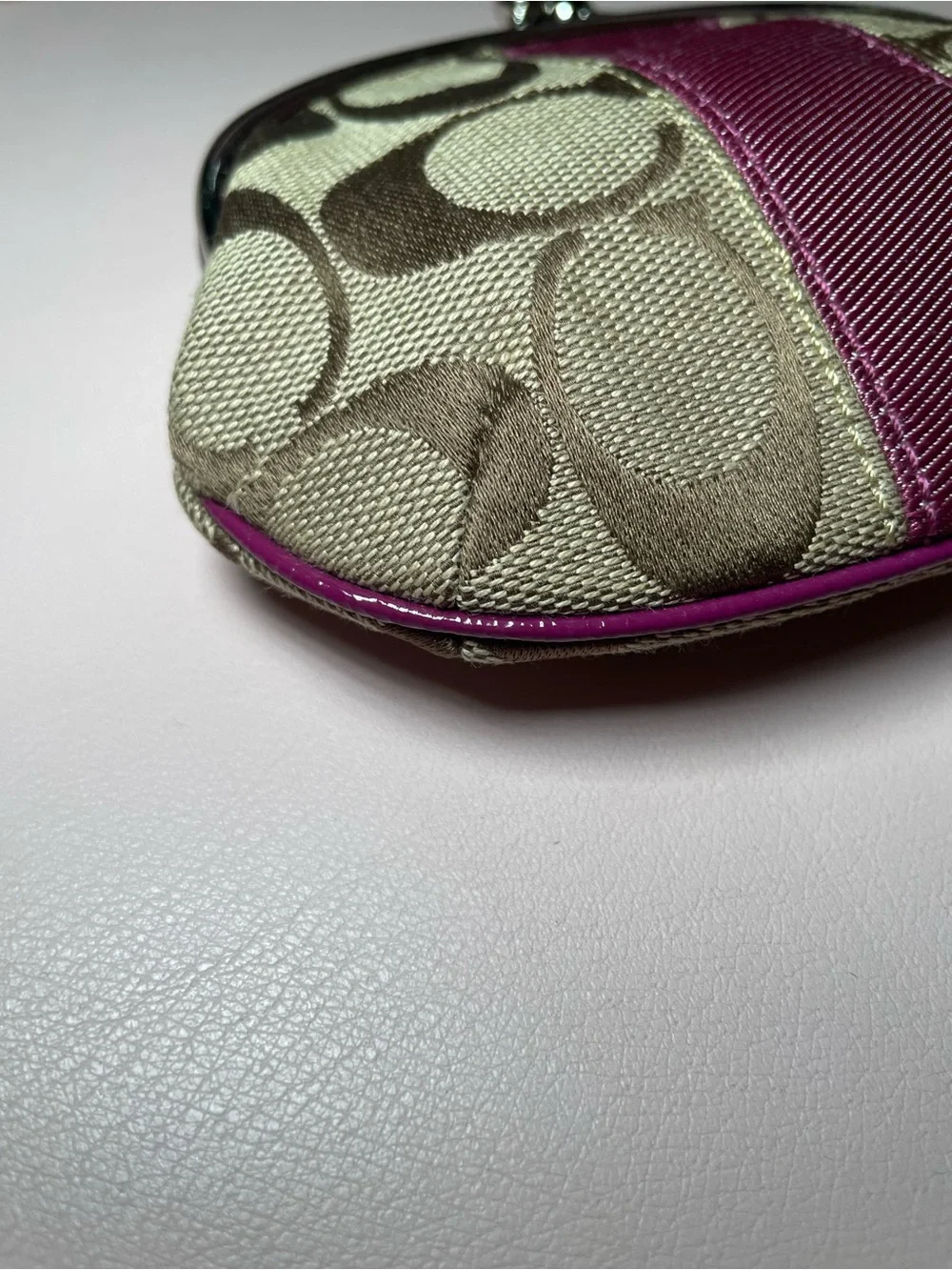 Y2K COACH Jacquard Kisslock Signature Coin‎ Purse Brown/Purple